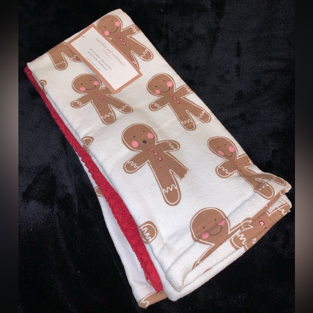Gingerbread Hand Towels Set of 3 by Cupcakes and Cashmere NEW